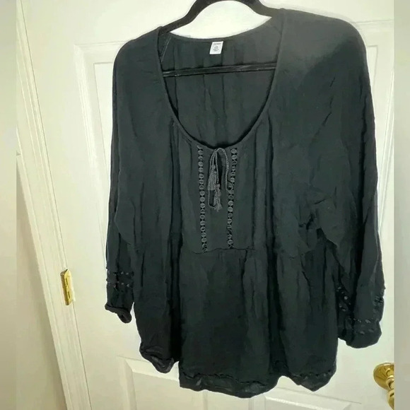 EUC Old Navy Boho Tassel-Tie Swing Top, Size 2X (20/22), Deep Black - Picture 2 of 11